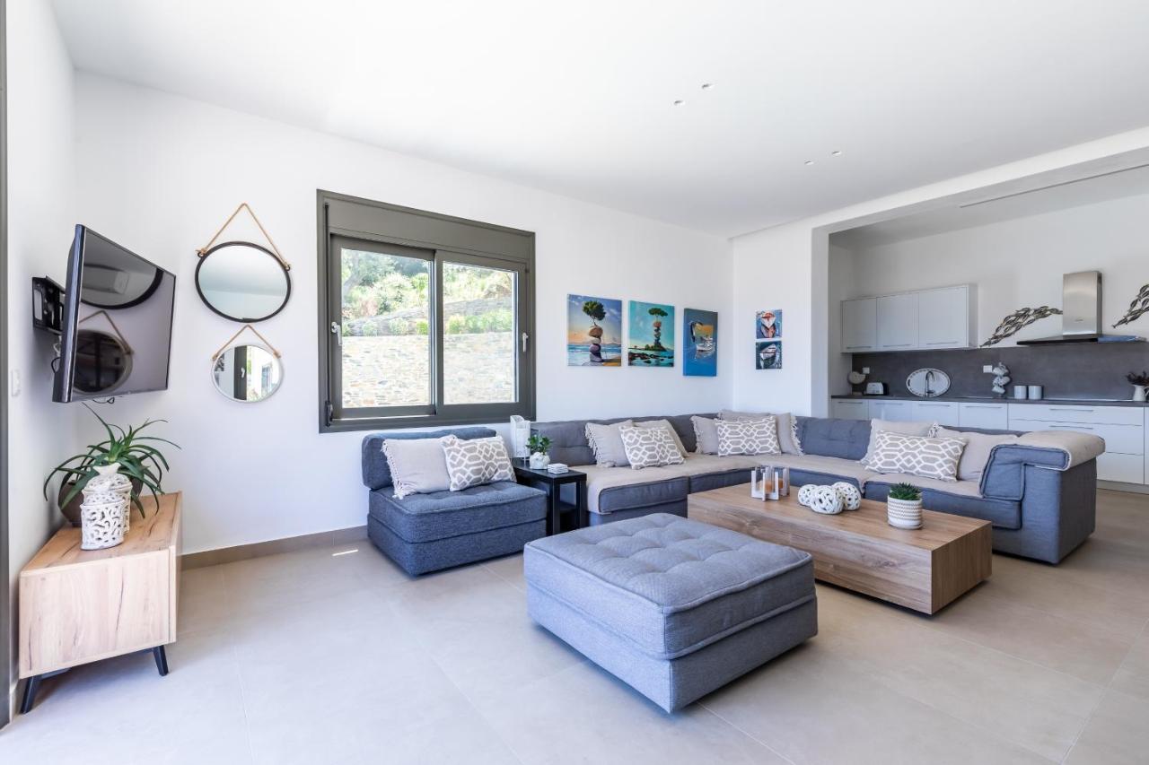 Villa Antigone Luxury Retreat Skopelos Exterior foto