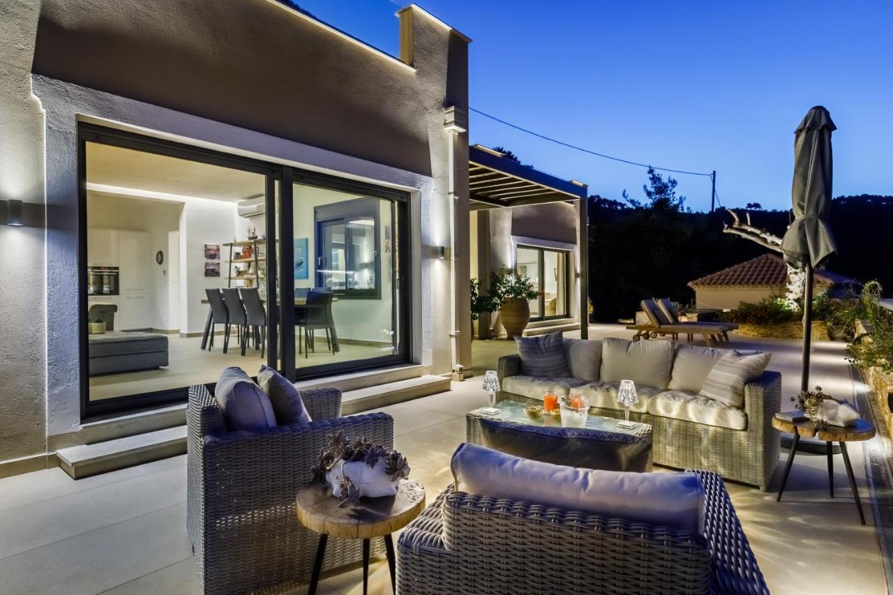 Villa Antigone Luxury Retreat Skopelos Exterior foto