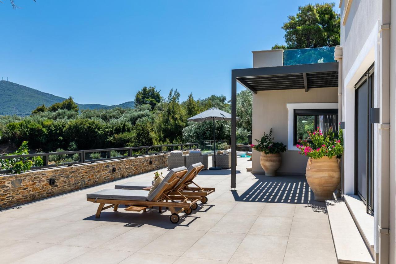 Villa Antigone Luxury Retreat Skopelos Exterior foto